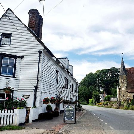 The White Hart Hotel Newenden Ngoại thất bức ảnh